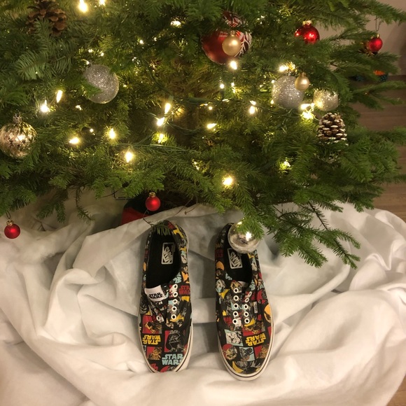 Vans, Star Wars Limited Edition Sneakers. - Picture 10 of 13